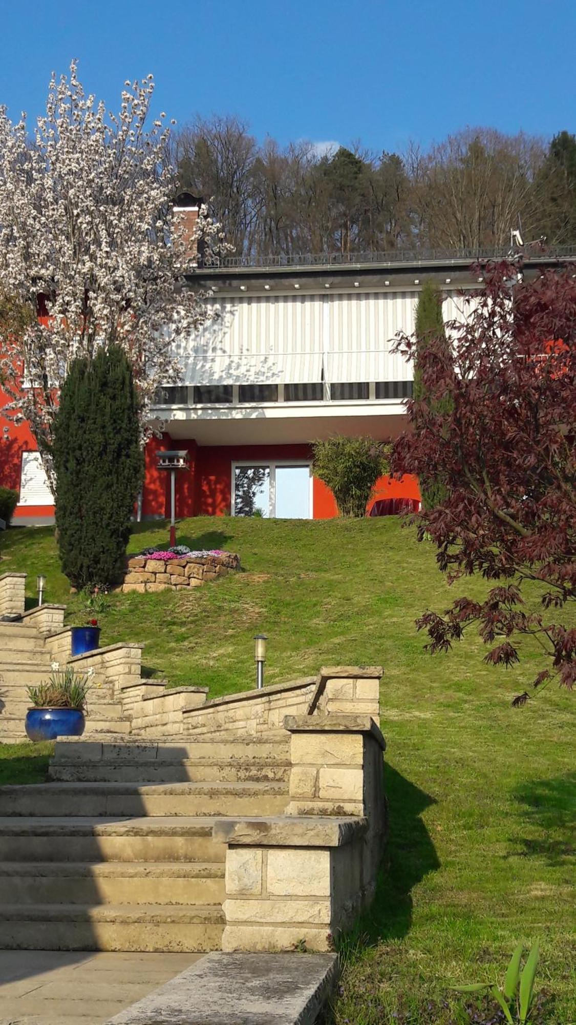 Ferienwohnung Casa Rossa 네카어슈타이나흐 객실 사진